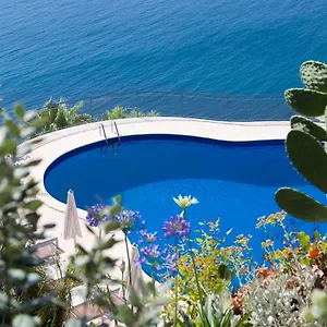 Hotel Crystal Sea, Forza dʼAgro